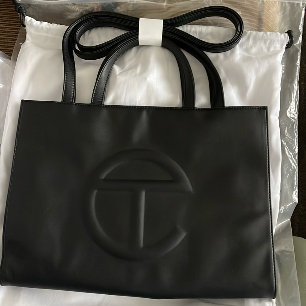 Telfar black medium